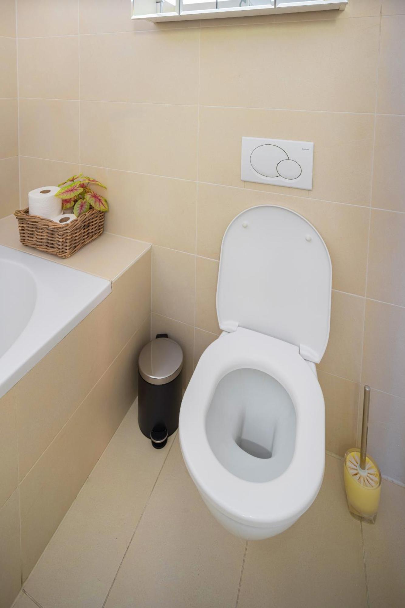 Gemuetliches, Ruhiges Apartment - 90M2 Mit Garten Und Terrasse Wenen Buitenkant foto